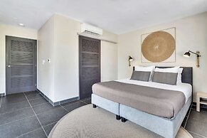 Delfins Beach Resort Bonaire, Tapestry Collection by Hilton