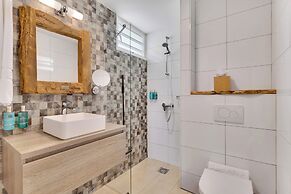 Delfins Beach Resort Bonaire, Tapestry Collection by Hilton