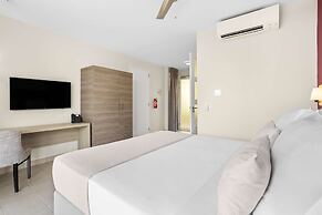 Delfins Beach Resort Bonaire, Tapestry Collection by Hilton