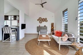 Delfins Beach Resort Bonaire, Tapestry Collection by Hilton