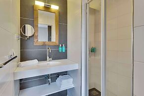 Delfins Beach Resort Bonaire, Tapestry Collection by Hilton