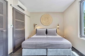 Delfins Beach Resort Bonaire, Tapestry Collection by Hilton