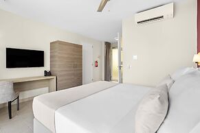 Delfins Beach Resort Bonaire, Tapestry Collection by Hilton