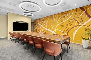 Delfins Beach Resort Bonaire, Tapestry Collection by Hilton