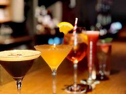 The Plume of Feathers