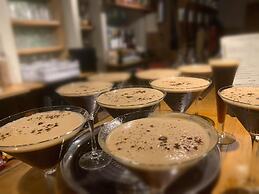 The Plume of Feathers