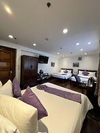 Log Cabin Hotel-Baguio