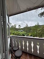 Log Cabin Hotel-Baguio