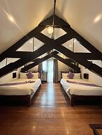 Log Cabin Hotel-Baguio