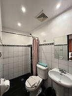 Log Cabin Hotel-Baguio