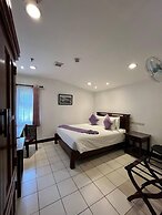 Log Cabin Hotel-Baguio