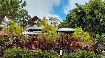 Log Cabin Hotel-Baguio