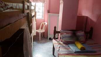 CVNB Bed & Bath - Hostel