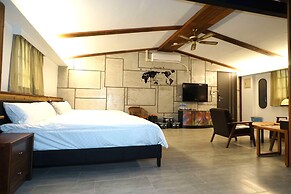 7M2 Hostel