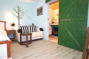 7M2 Hostel