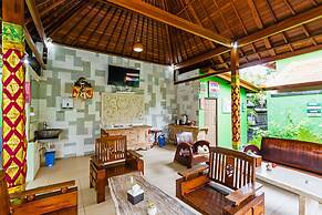 Lembongan Hostel