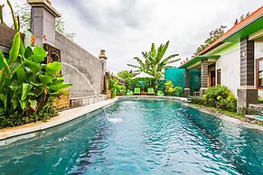 Lembongan Hostel