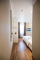 Little Hanoi Deluxe Hotel