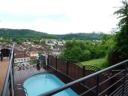 La Colline aux Yeux Doubs