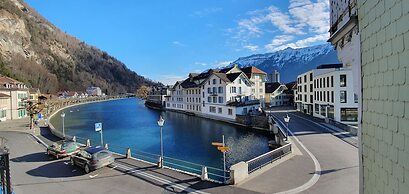 The Aarburg Hotel & Café