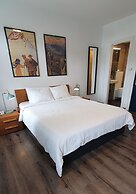 The Aarburg Hotel & Café