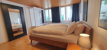 The Aarburg Hotel & Café