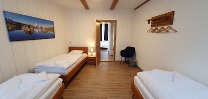 The Aarburg Hotel & Café