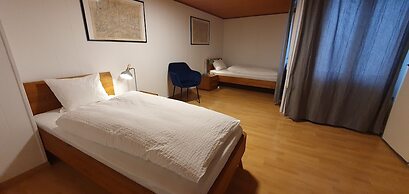 The Aarburg Hotel & Café