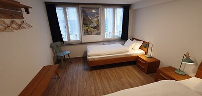 The Aarburg Hotel & Café