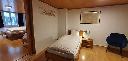 The Aarburg Hotel & Café