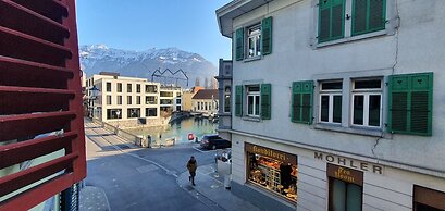 The Aarburg Hotel & Café