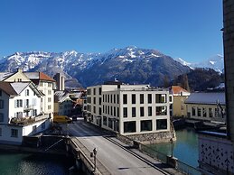 The Aarburg Hotel & Café