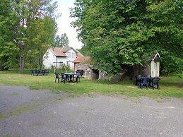 Målerås Vandrarhem B&B