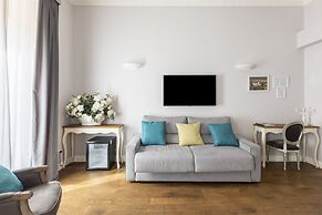 Spagna Art & Suites - Domus Collection