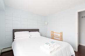 Harvard Square Apartments by Next Star
