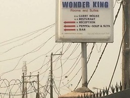 Wonder King Hotel
