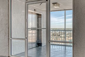 Ocean House 1903 2 Bedroom Condo by RedAwning