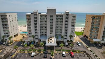 Ocean House 1903 2 Bedroom Condo by RedAwning
