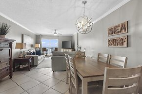 Ocean House 1903 2 Bedroom Condo by RedAwning