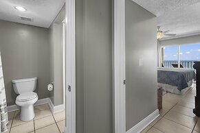 Ocean House 1903 2 Bedroom Condo by RedAwning