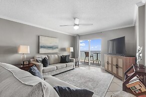 Ocean House 1903 2 Bedroom Condo by RedAwning