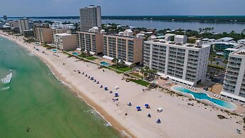 Ocean House 1903 2 Bedroom Condo by RedAwning