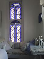 Church Des Artistes Guest House