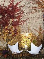 Church Des Artistes Guest House