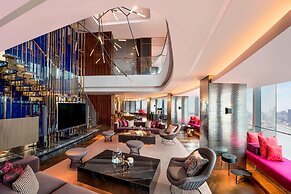 W Shanghai - The Bund