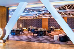 W Shanghai - The Bund