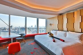 W Shanghai - The Bund