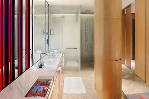 W Shanghai - The Bund