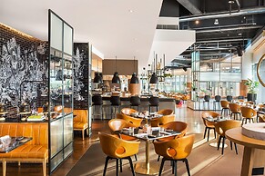 W Shanghai - The Bund