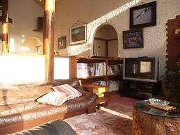 Woody House Kazamidori